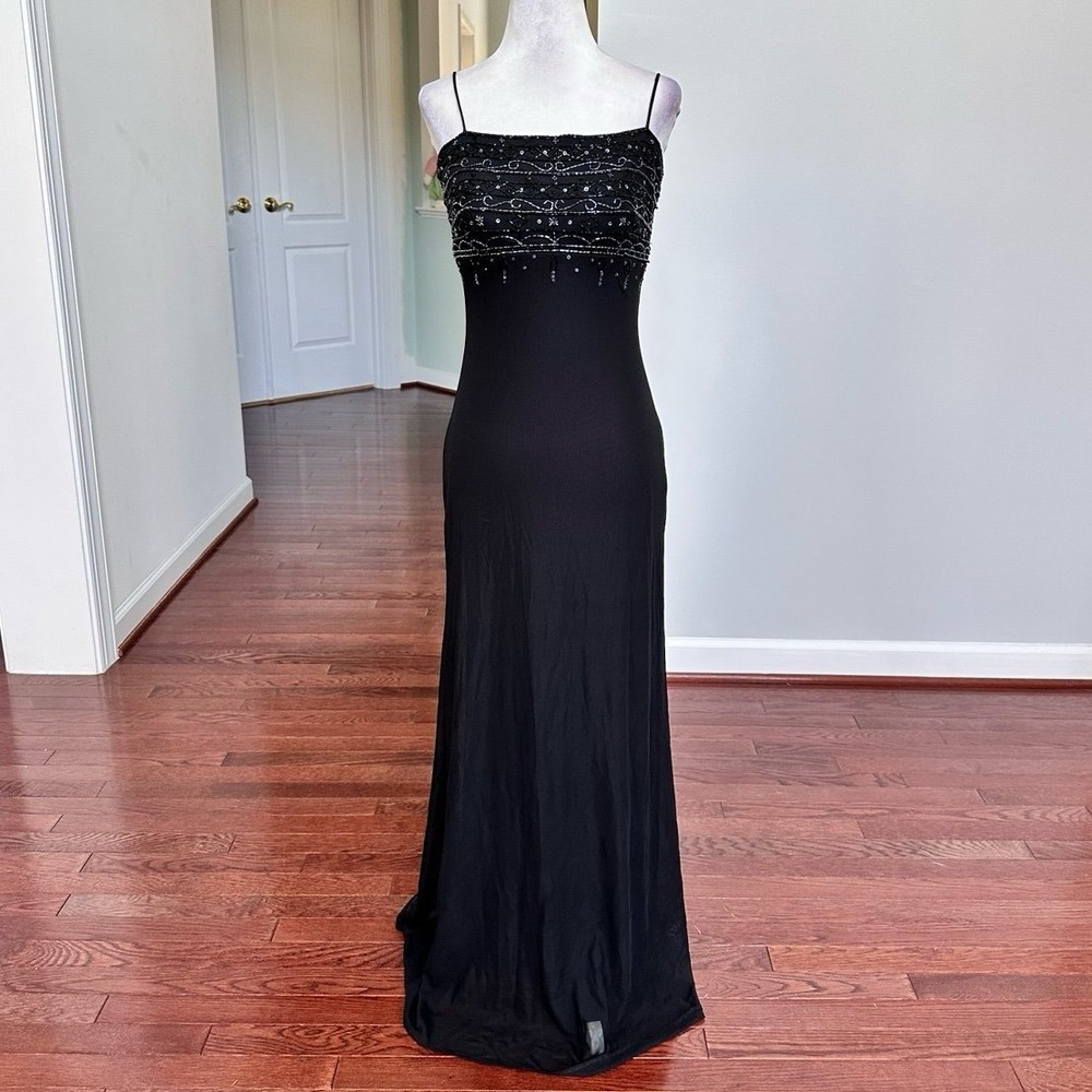 Betsy and Adam Black Silver Beaded Embellished Unique Pattern Gown Dress Small